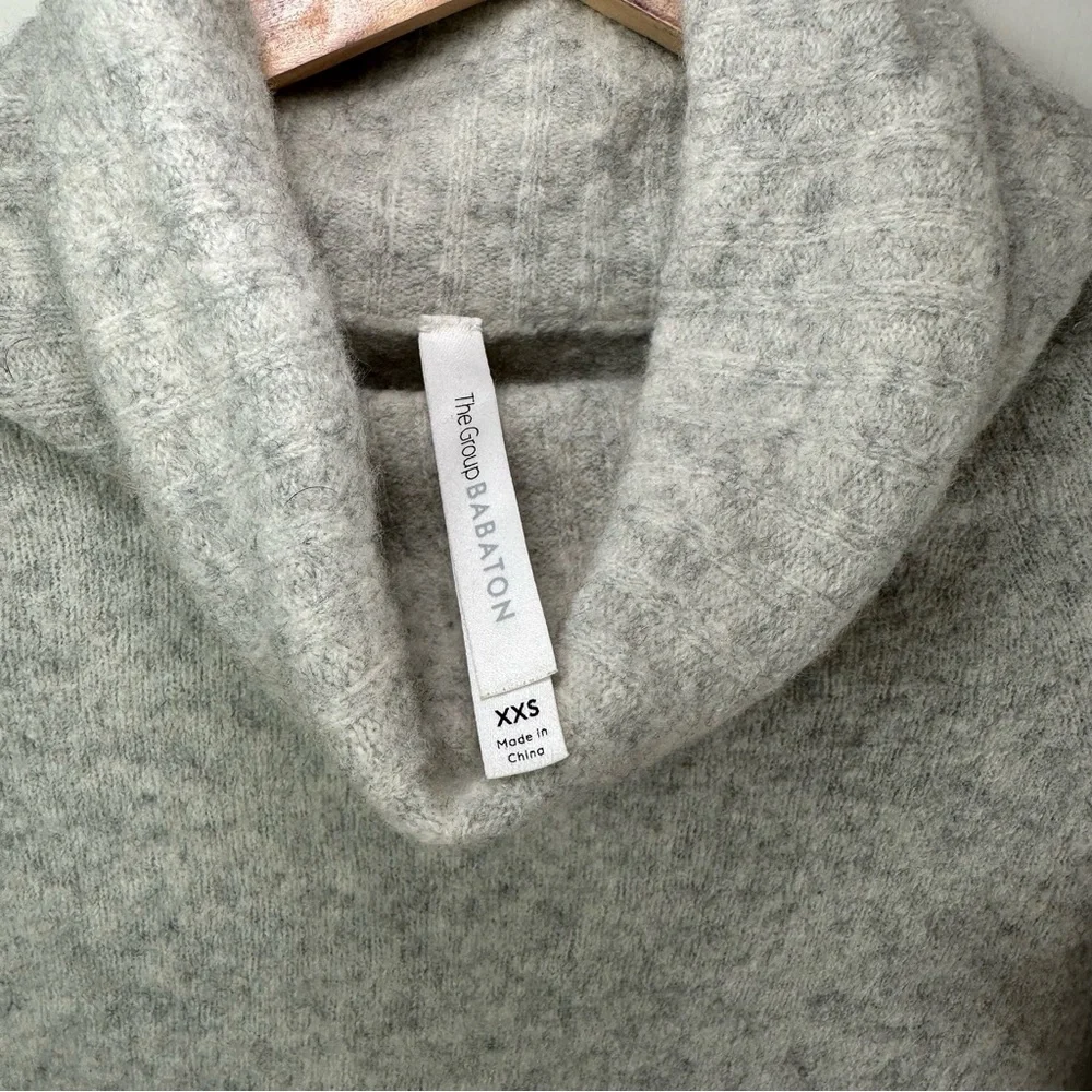 Aritzia The Group By Babaton Plutarch Sweater  Merino Yak Wool - Picture 7 of 9